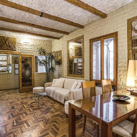 Fontana Di Trevi Charming Apartment Rome Luaran gambar
