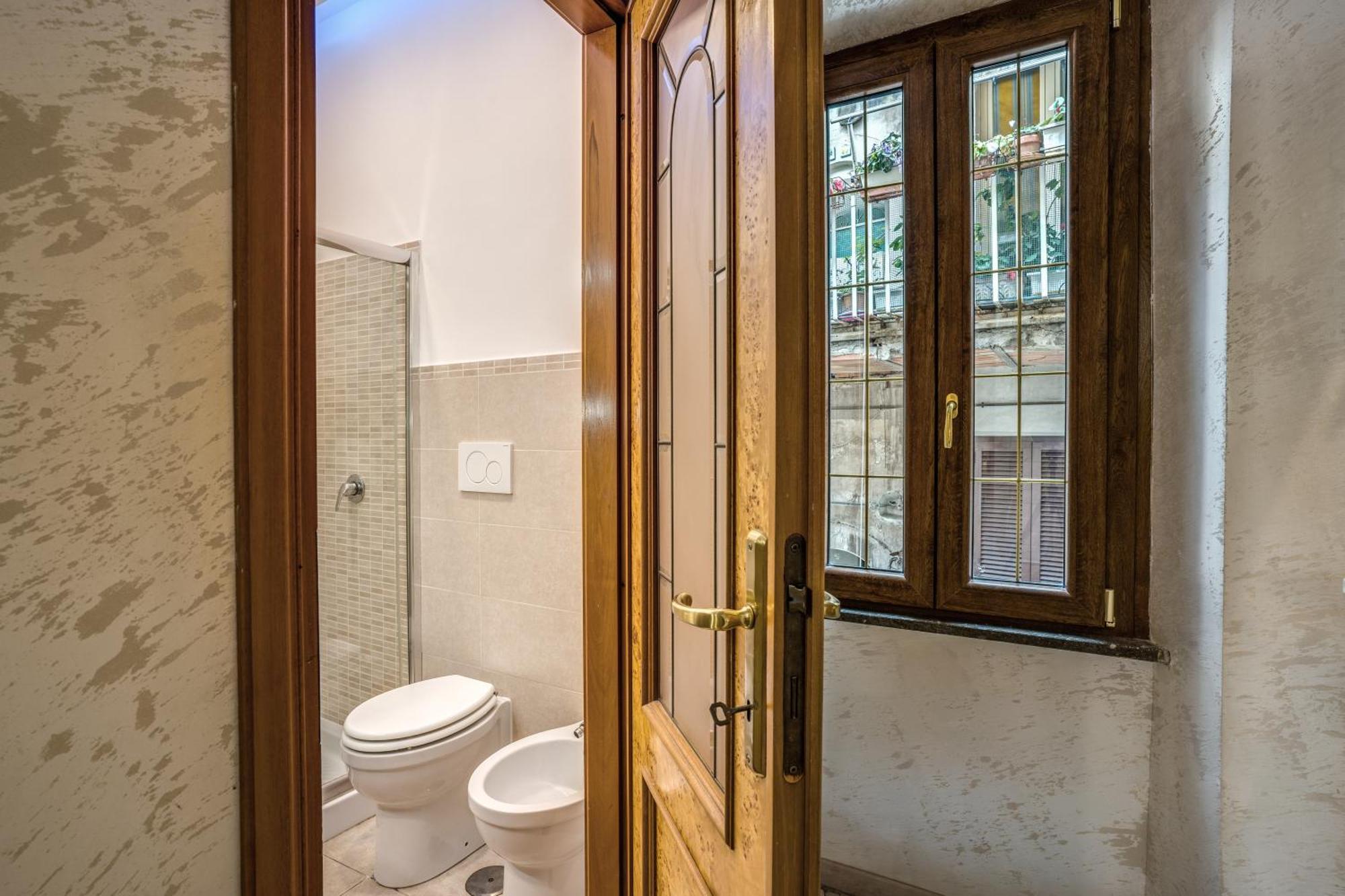 Fontana Di Trevi Charming Apartment Rome Luaran gambar
